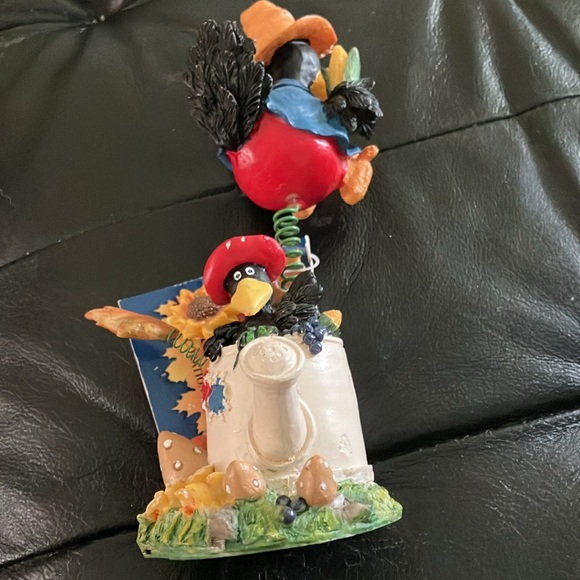 Vintage collectable Crow Figurine - Picture 4 of 5